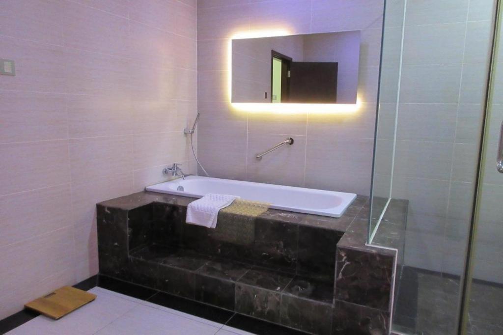 לבואן Hotel Aifa מראה חיצוני תמונה