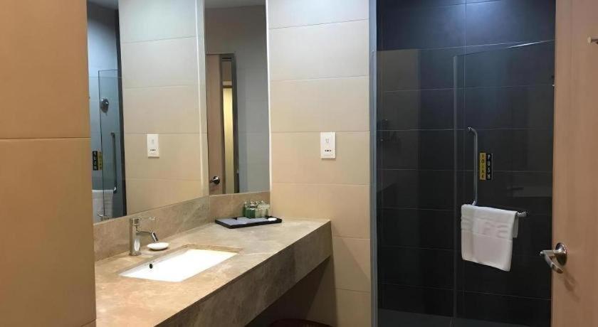 לבואן Hotel Aifa מראה חיצוני תמונה