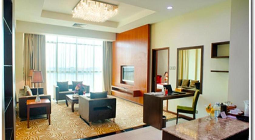 לבואן Hotel Aifa מראה חיצוני תמונה