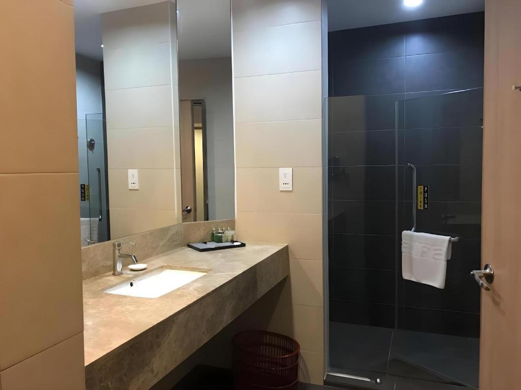 לבואן Hotel Aifa מראה חיצוני תמונה