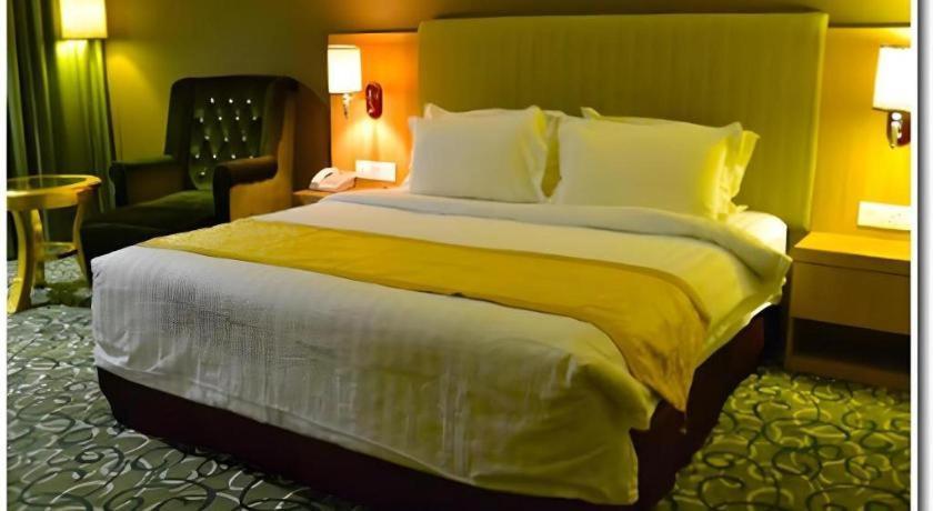 לבואן Hotel Aifa מראה חיצוני תמונה